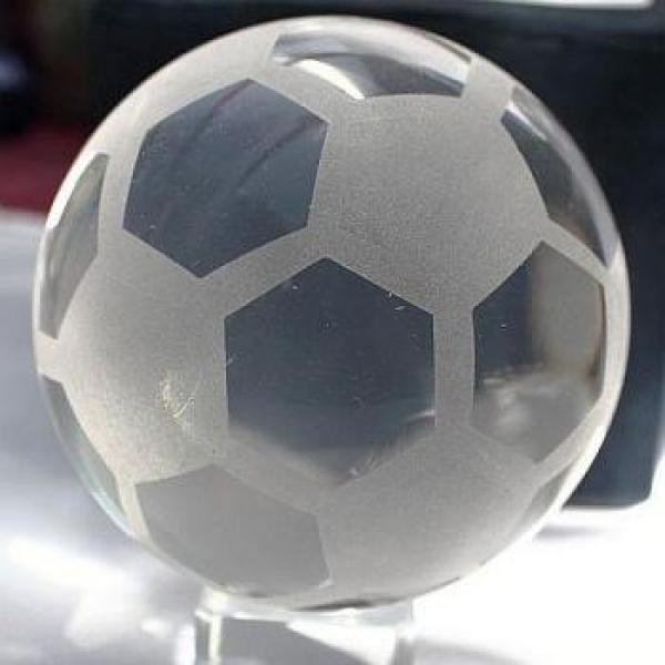 Fußball Effekt Kristallkugel 80mm