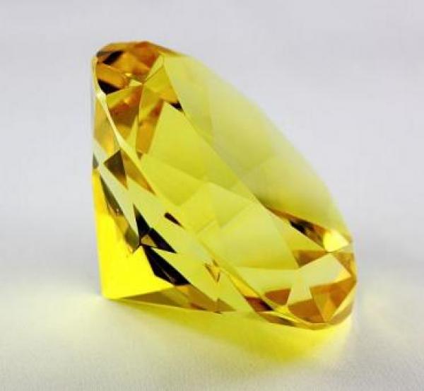 Kristallglasdiamant in der Farbe Gelb